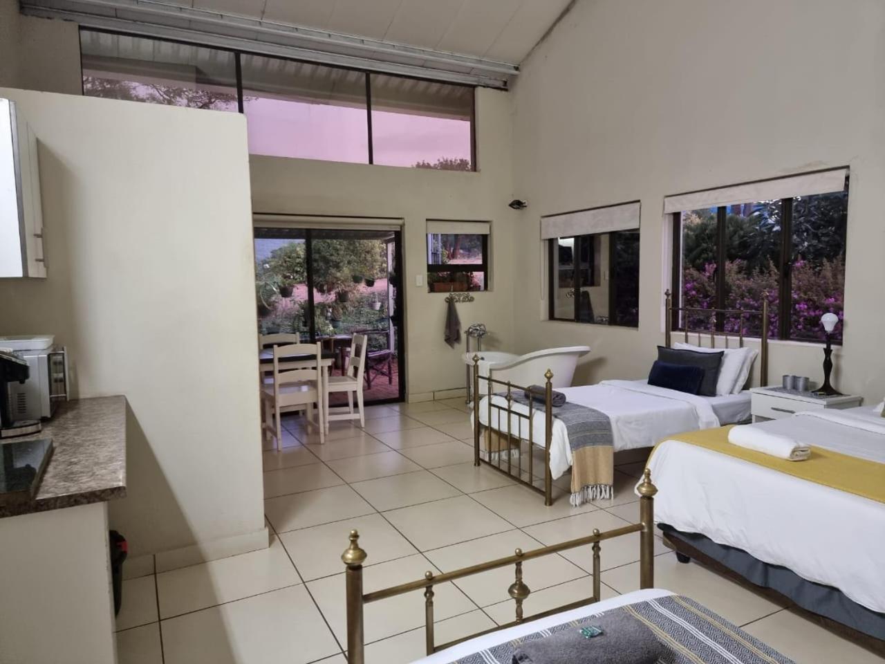 Tzaneen White House Lodge Екстериор снимка